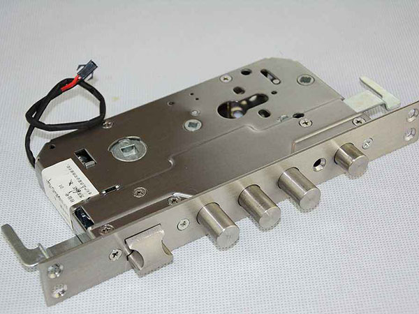 伍家岗24小时上门开锁公司